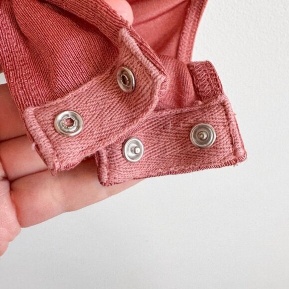 ASTR • Twist Front Thong Bodysuit in Coral Cedar - Picture 6 of 15